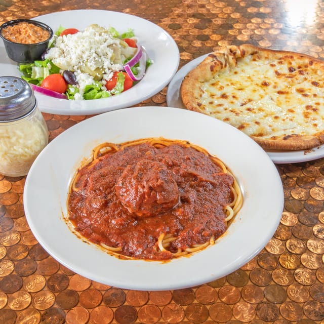 Lunch Pasta, Salad and Breadstick.